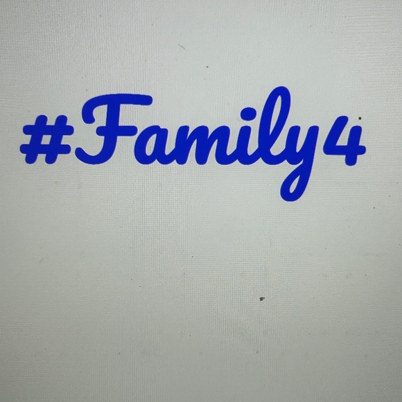 Meet your Posher, Elizabeth Grace - Picture 1 of 1